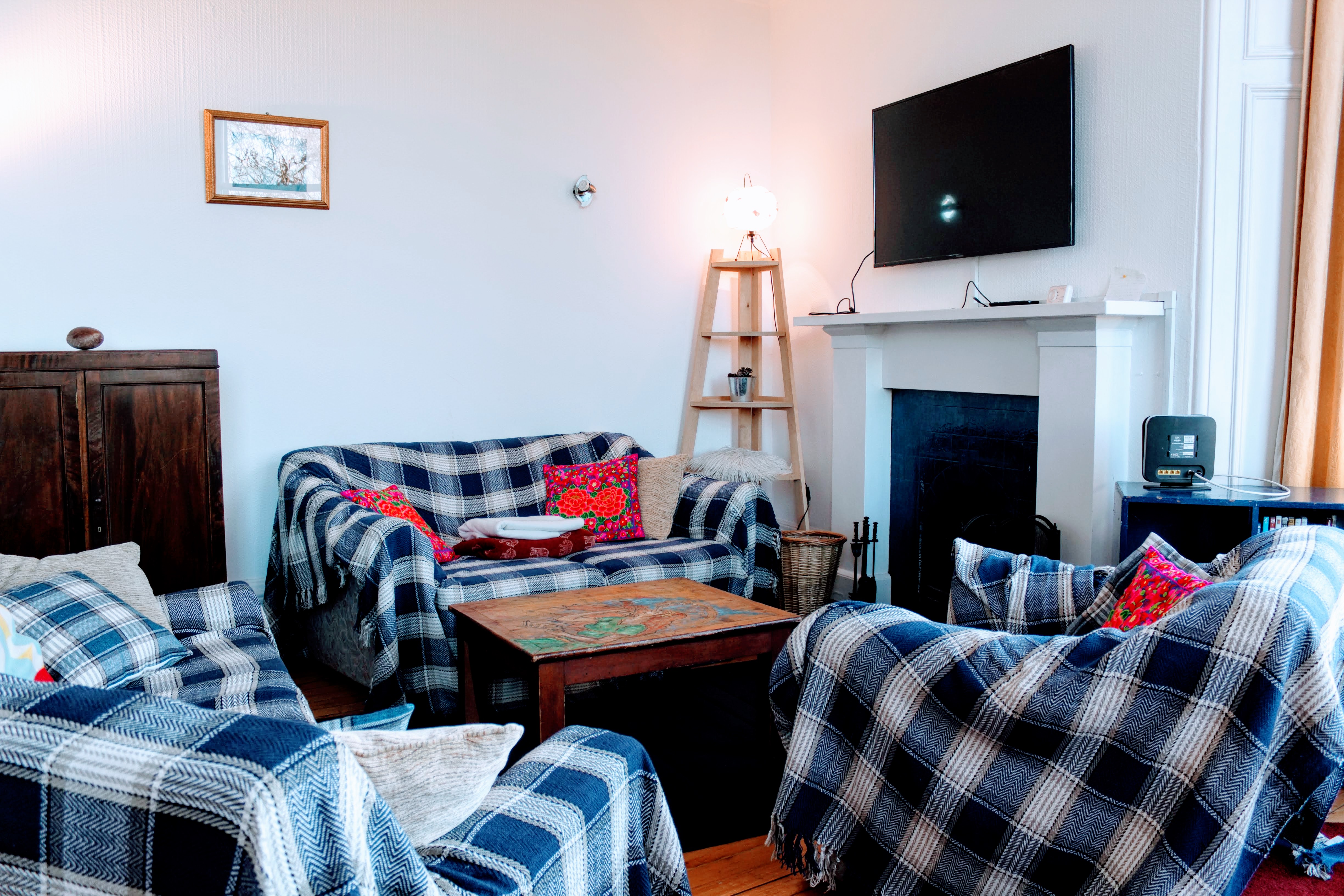Classic 5BDR Flat Overlooking Bruntsfield Links — Edinburgh, Scotland — vacation rental