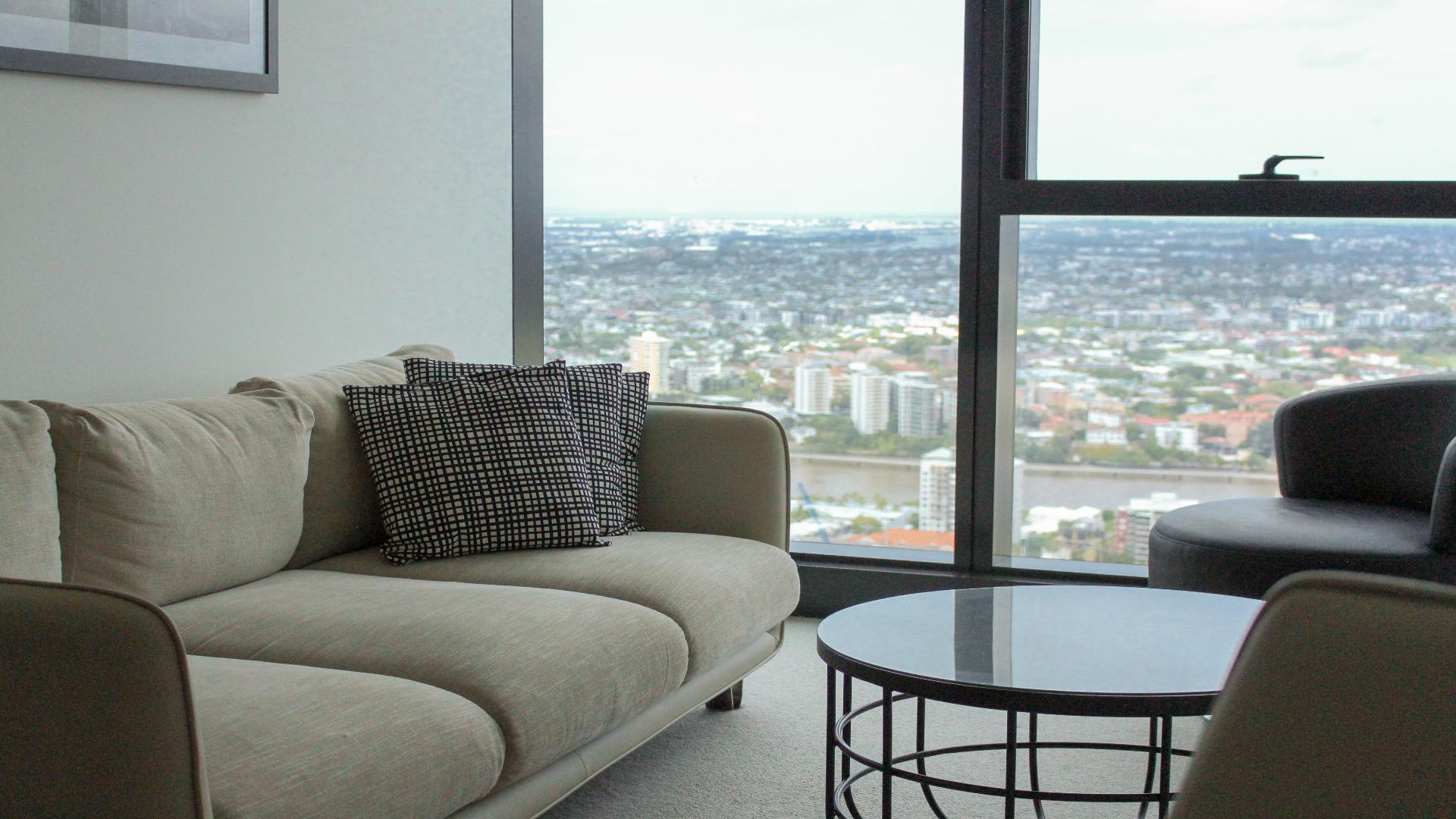 Luxury 1 BDR Skytower City River Views — Brisbane, Queensland — vacation rental