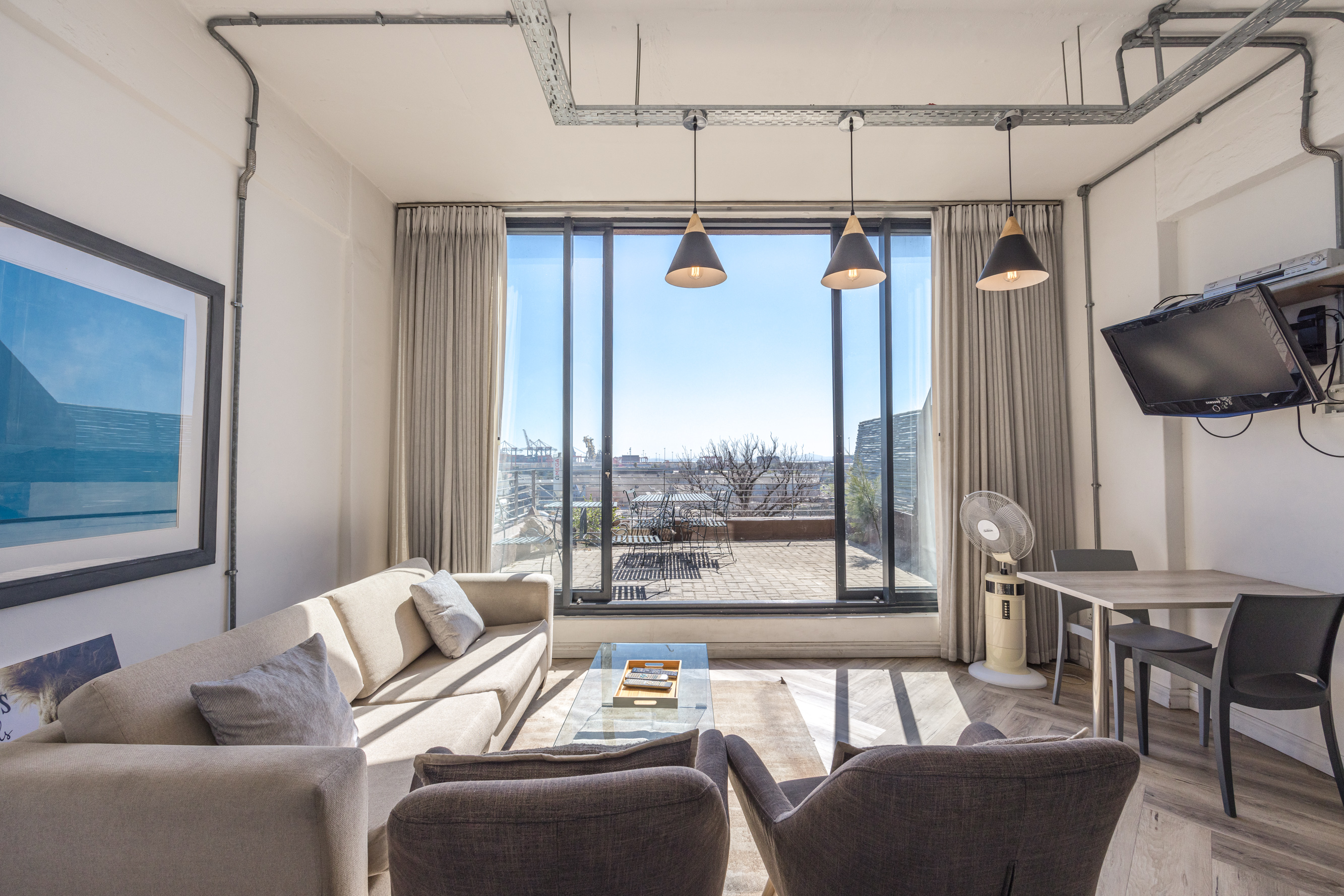 Stylish and Homely studio APT in Cape Town! — Cape Town, Western Cape — vacation rental