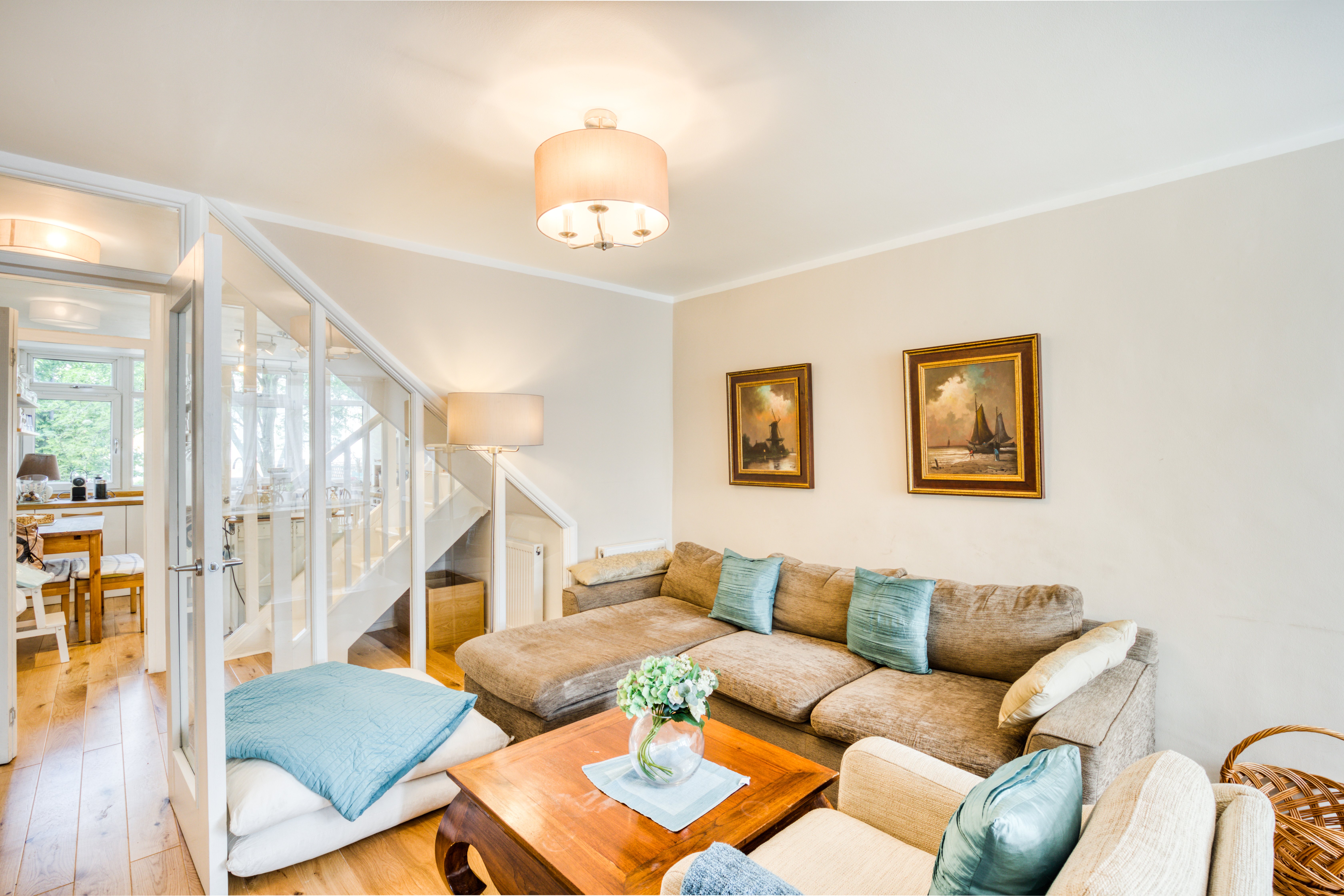 Spacious and Stylish 4BDR Home w Garden in Brixton — London, England — vacation rental