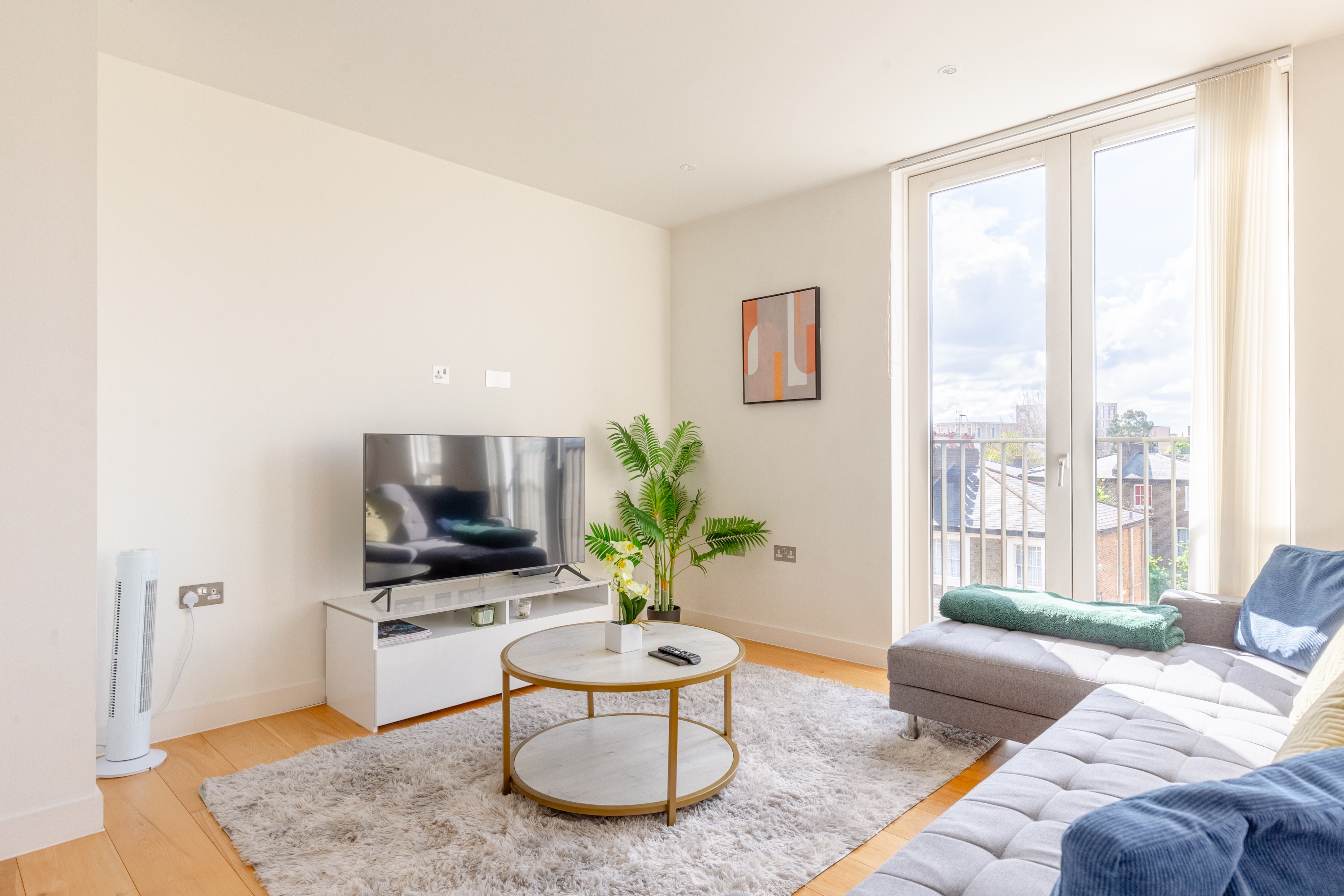 Radiant 1BDR Retreat with WiFi in North Maida Vale — London, England — vacation rental