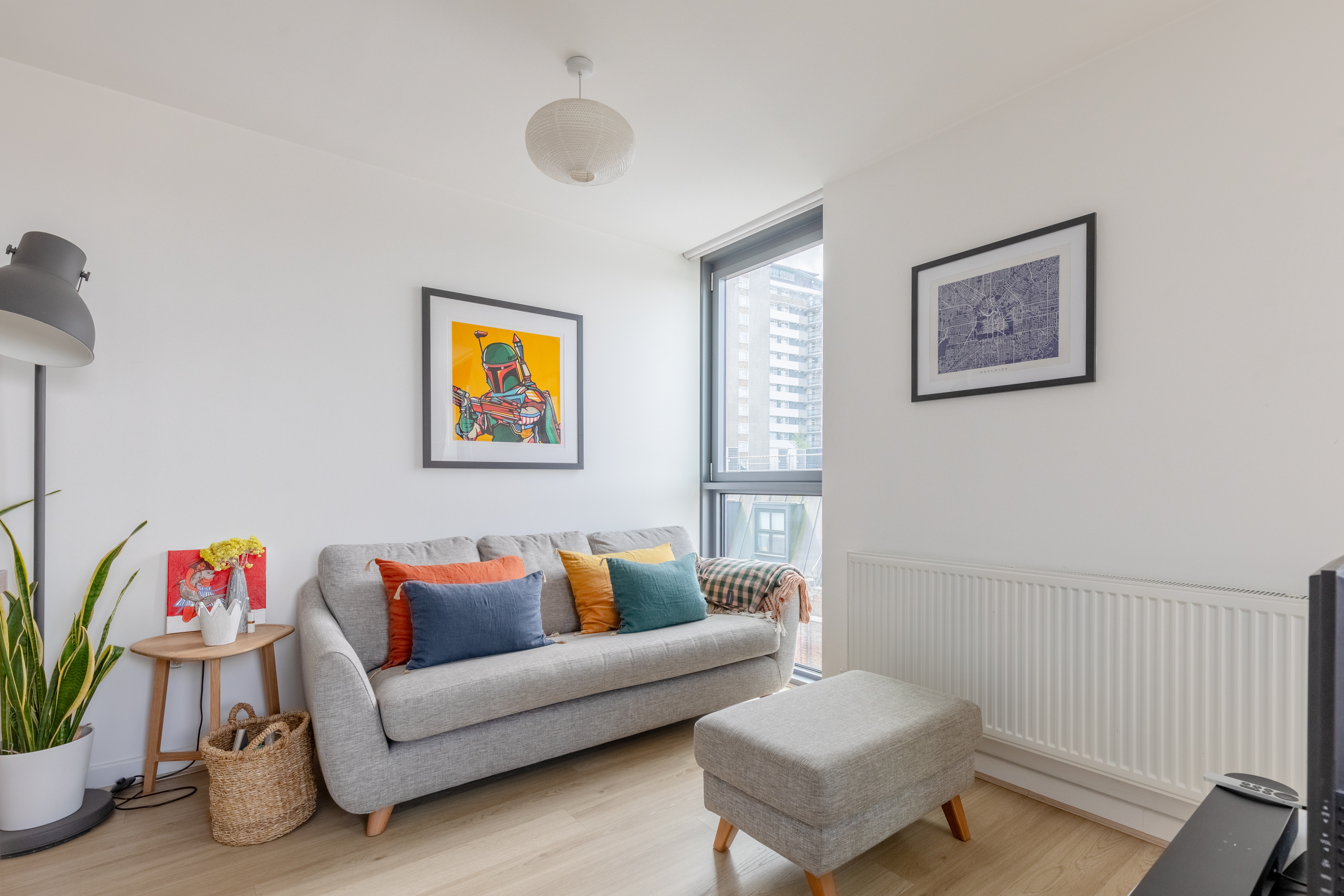 Funky 1 BDR High Rise Flat City Views Angel — London, England — vacation rental