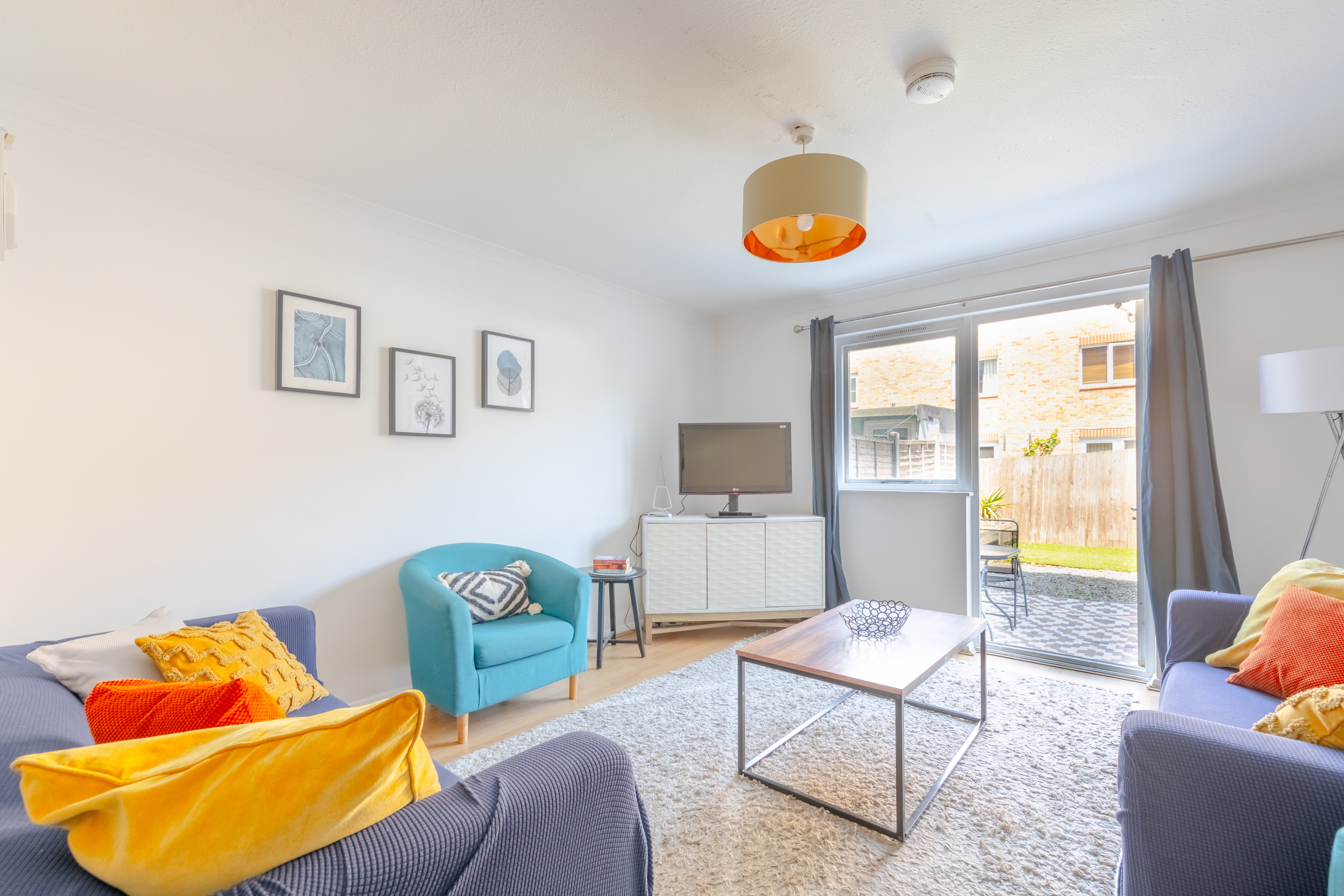 Stylish 4BD Home with Garden Near Kennington — London, England — vacation rental