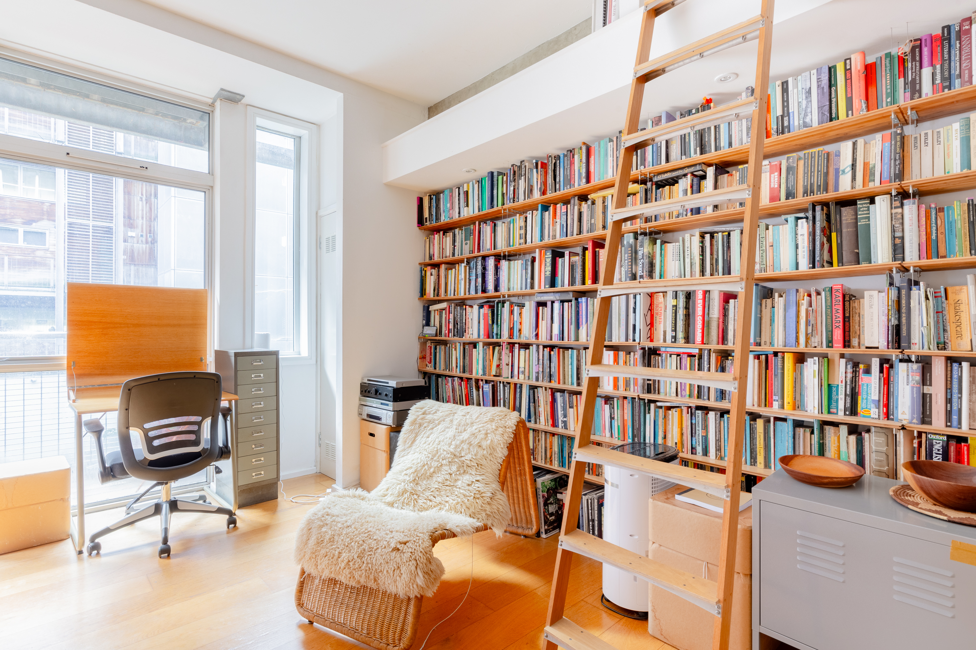 Charmingly Trendy 1BD Flat, near Regents Canal — London, England — vacation rental