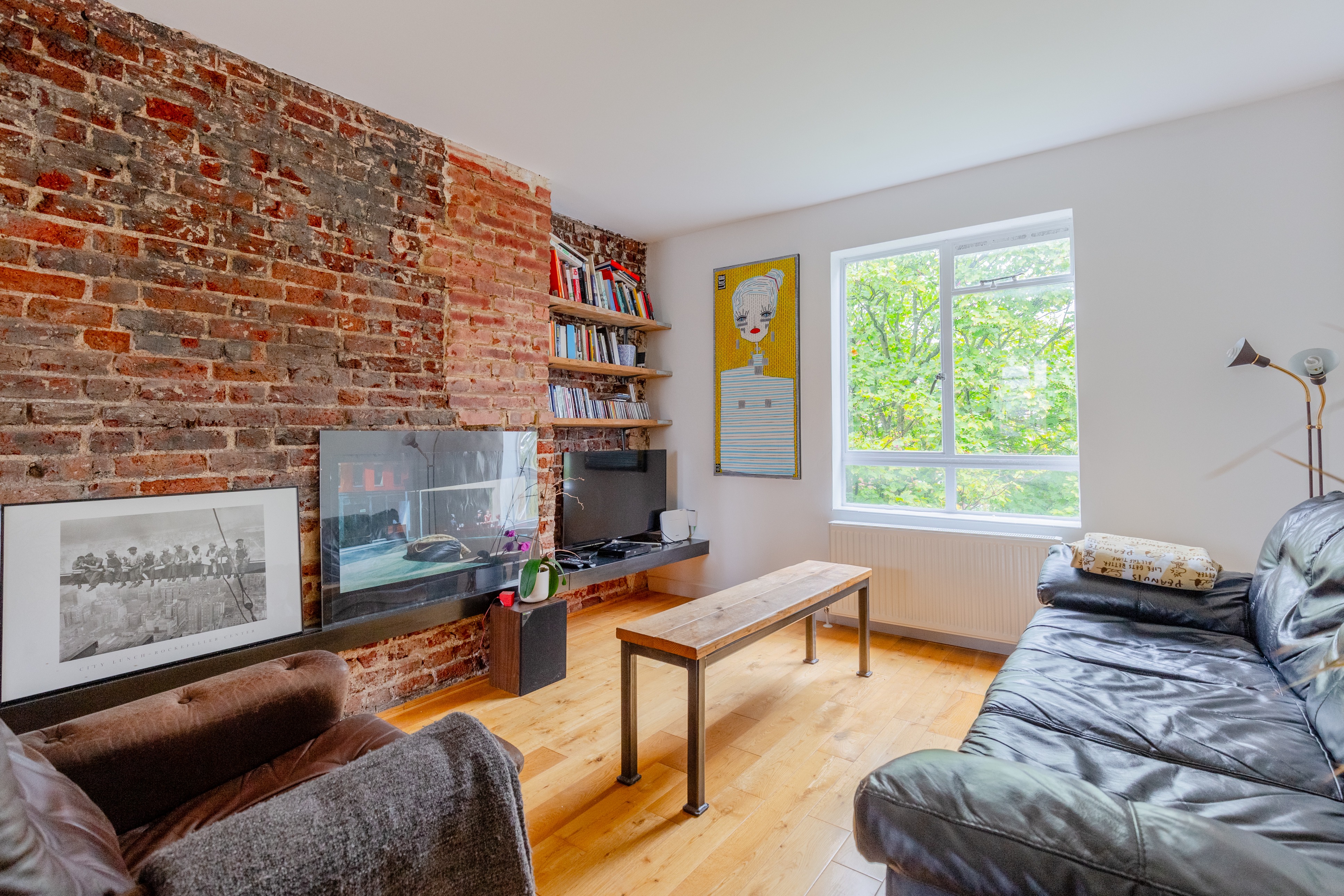 1BD Loft Style Flat in the Heart of Islington — London, England — vacation rental