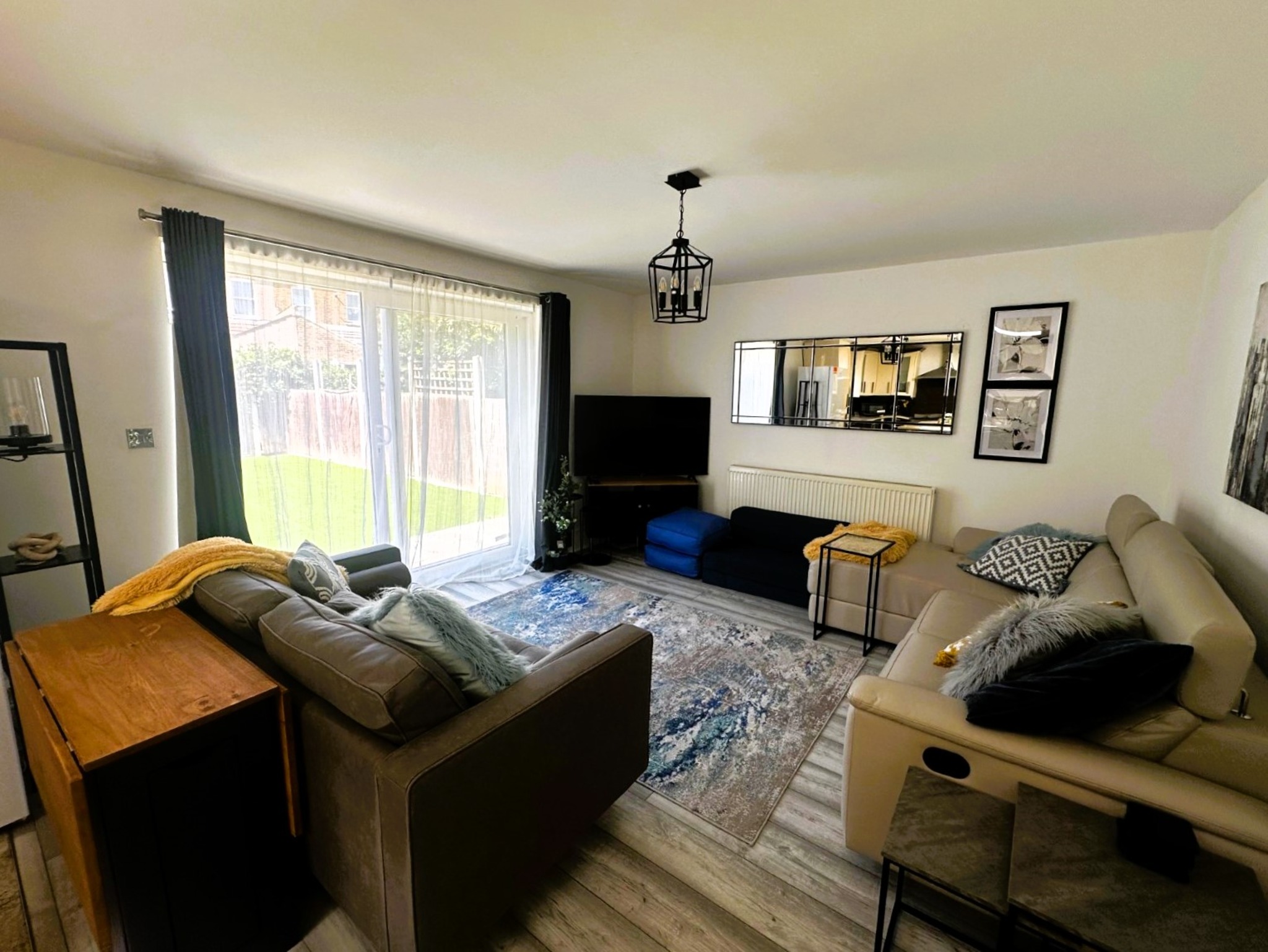 Luxury 3-Bed | Ilford | Modern Comfort & Elegance — London, England — vacation rental