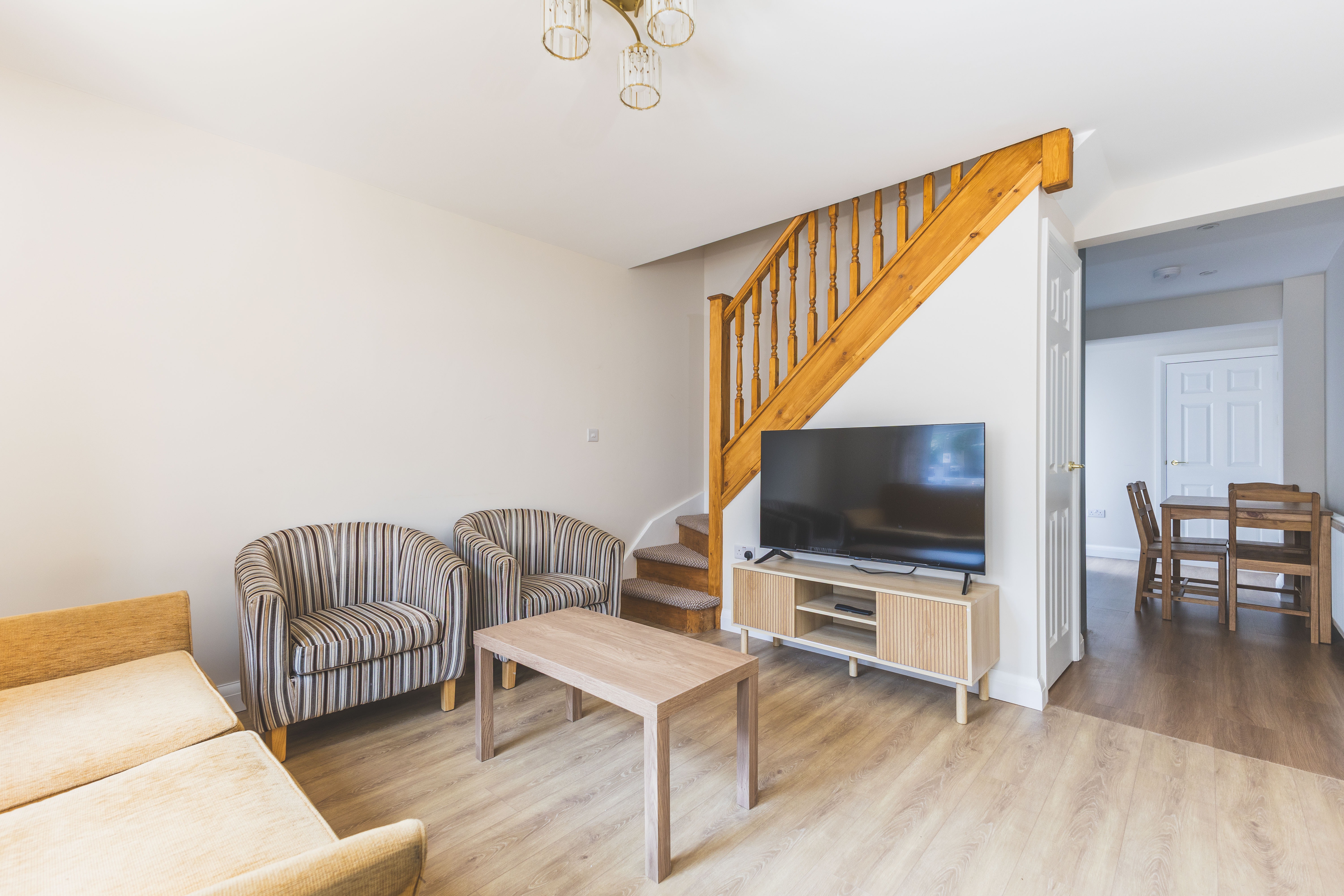 Modern 2BDR 2BA Oasis near Richmond and Twickenham — London, England — vacation rental