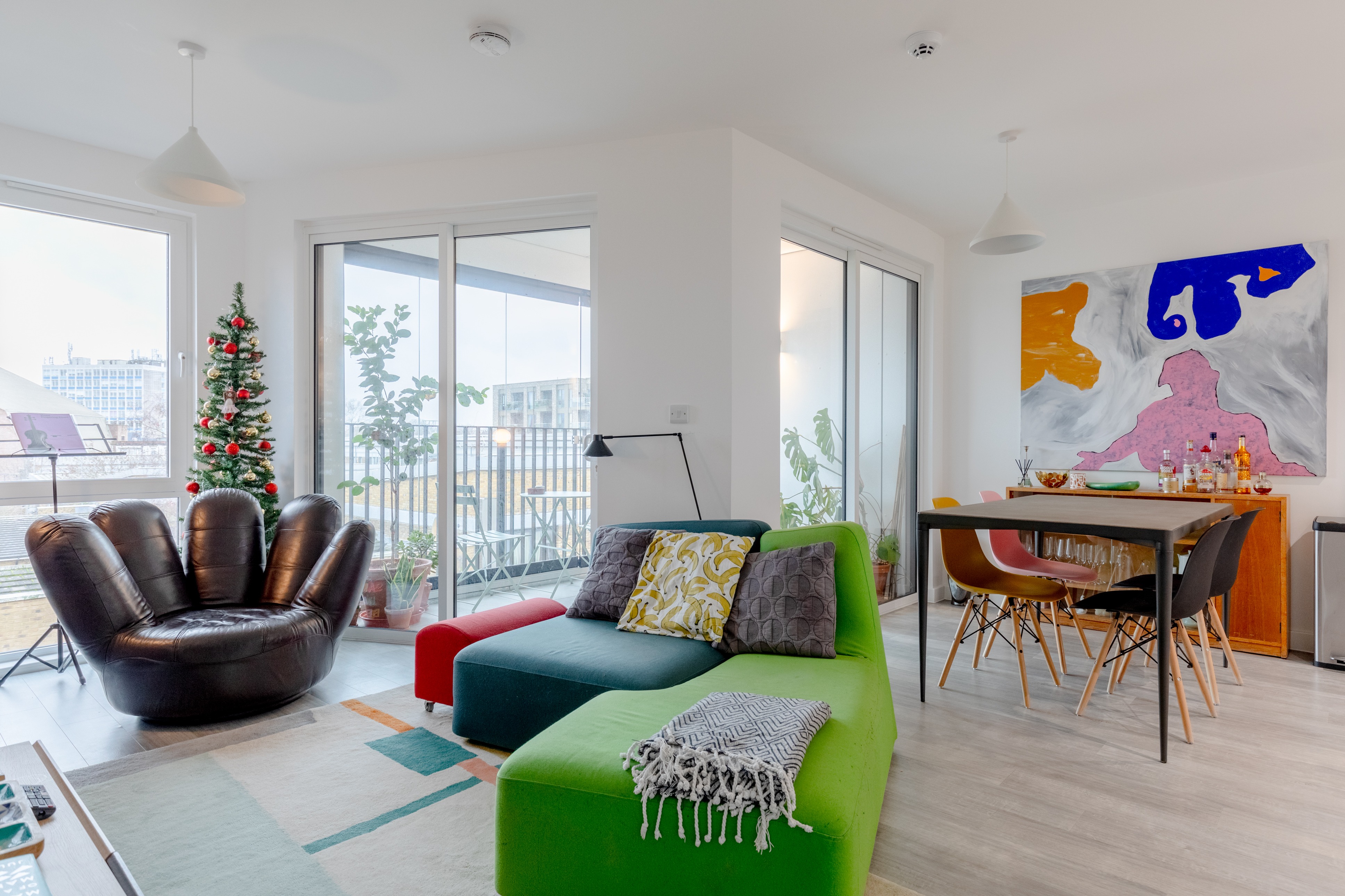 Bright 1 BDR Flat Balcony Heart of Brixton — London, England — vacation rental