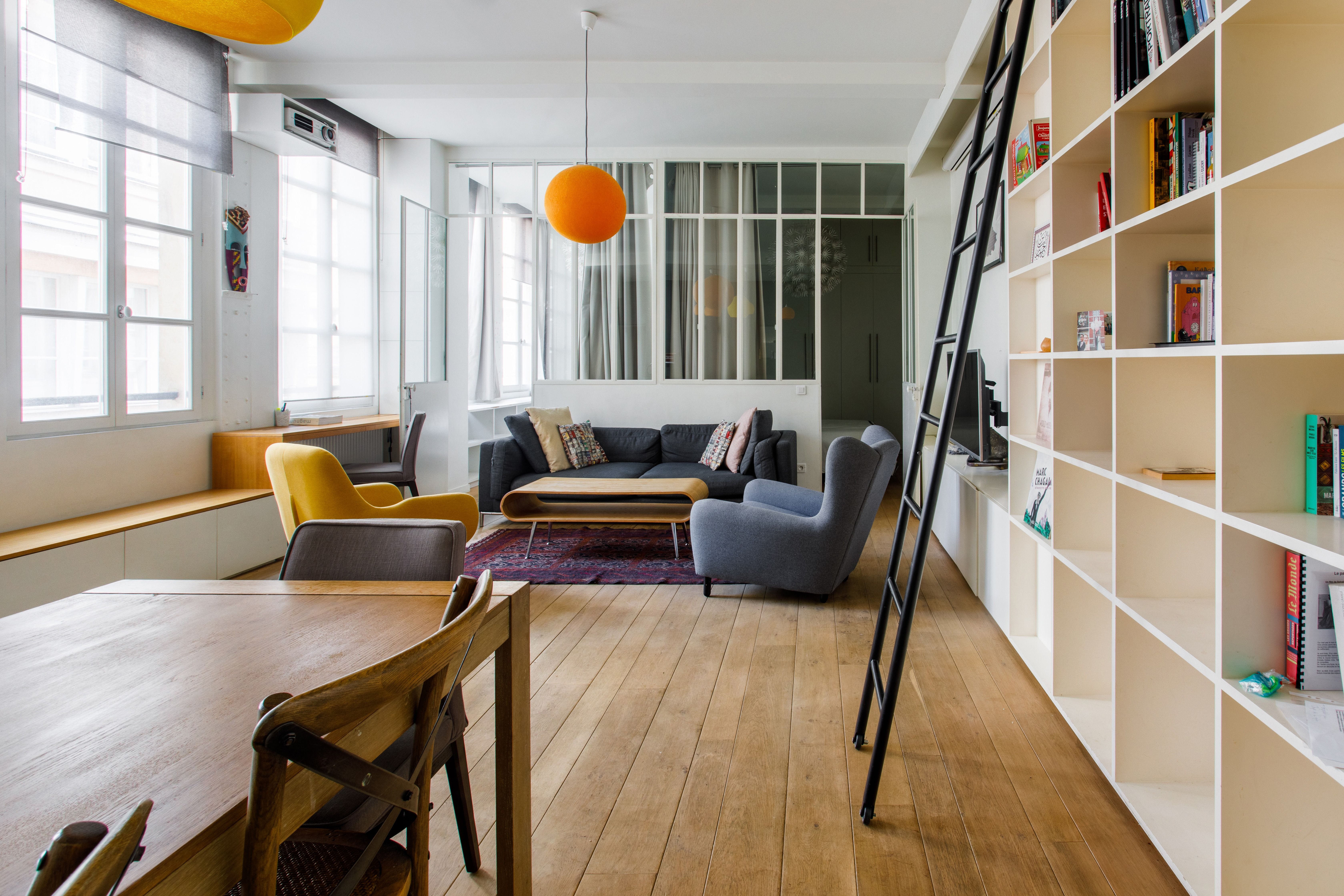 Vibrant 2BD Apartment—Parmentier/République — Paris, Île-de-France — vacation rental