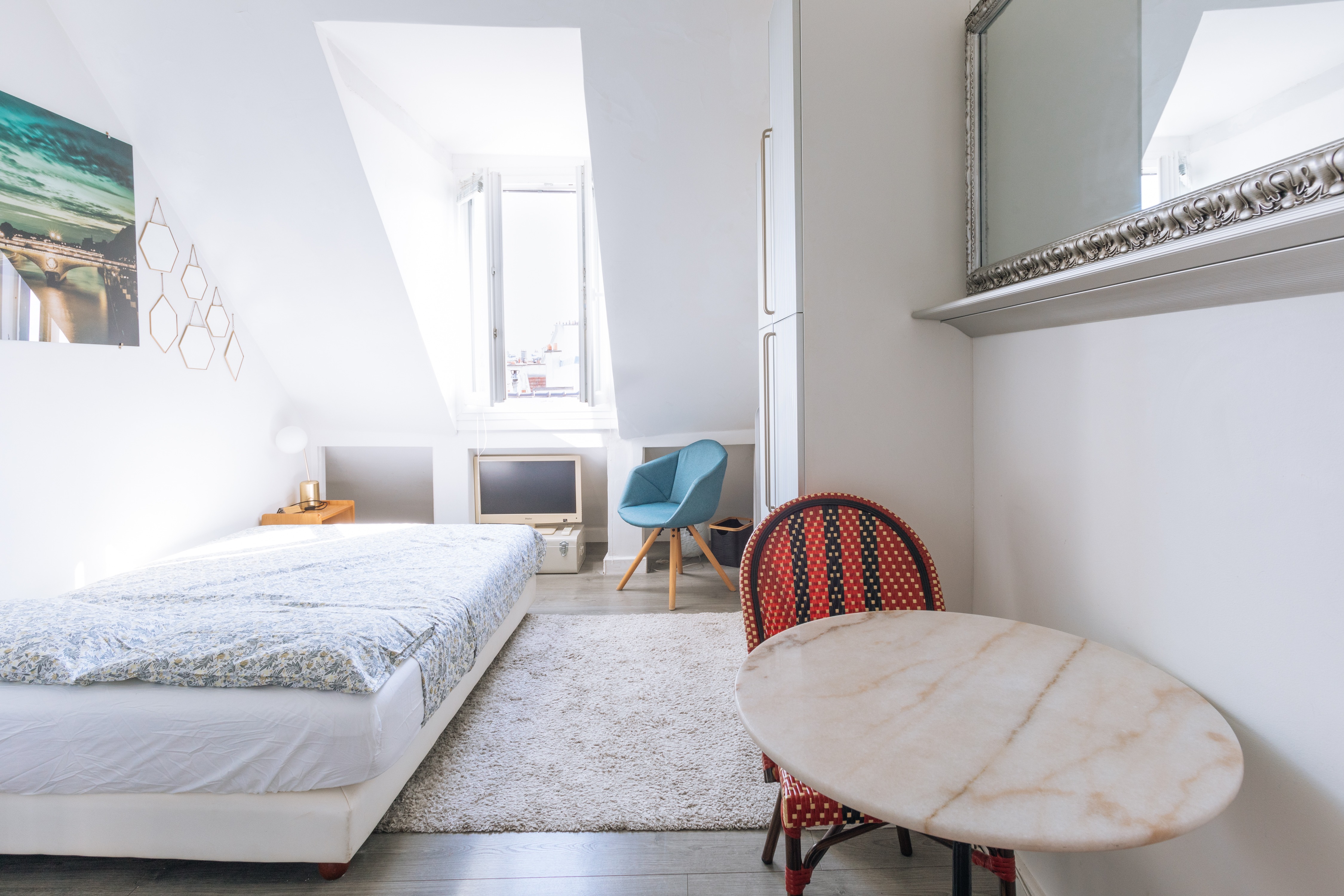 Bright and Central Studio Apartment for 2, Paris — Paris, Île-de-France — vacation rental