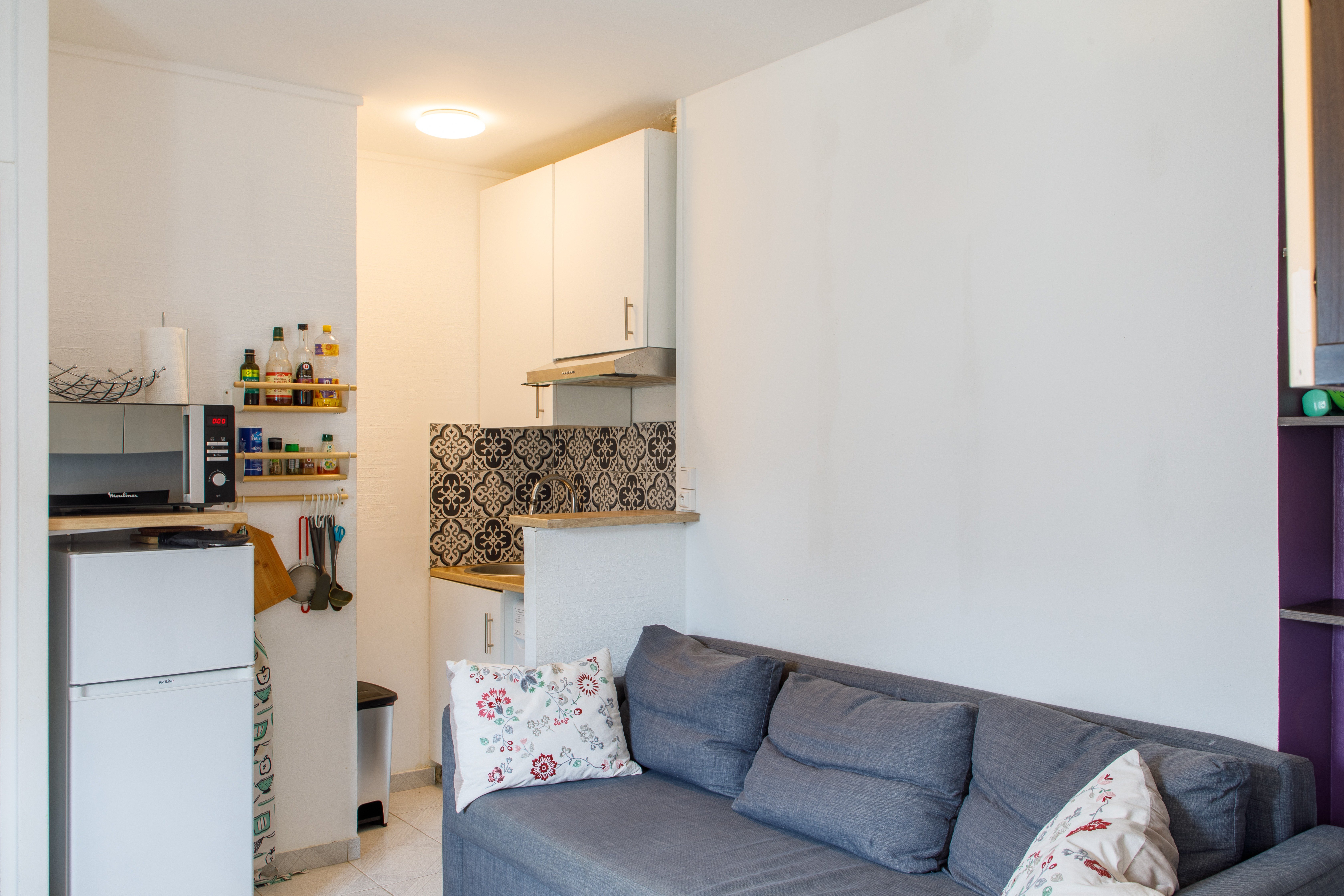 Centrally-Located 1BD Flat—Clignancourt — Paris, Île-de-France — vacation rental