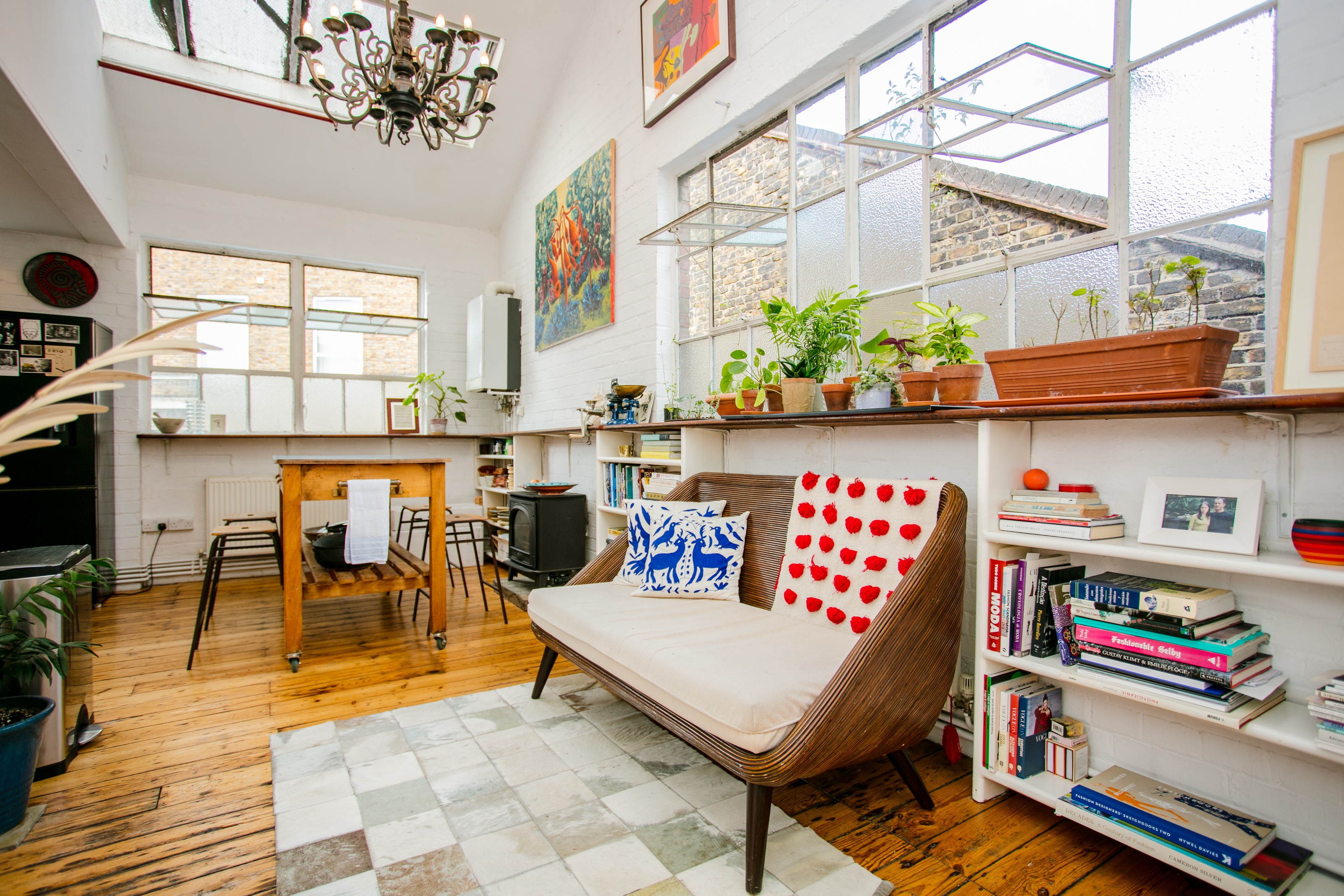 2 BDR Designer Flat Near Broadway Market — London, England — vacation rental
